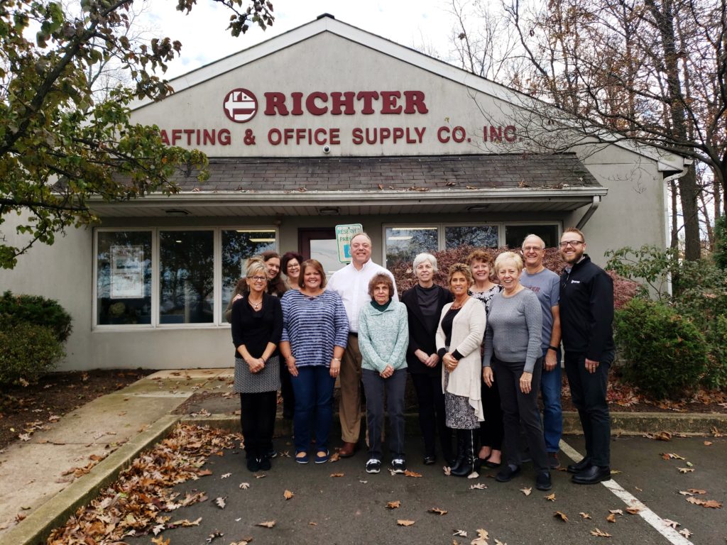 Richter team in front of their office